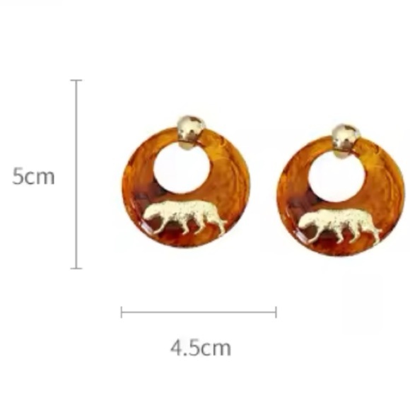 Anthropologie Gold Panthere Resin Brown Elegant Earrings - Picture 11 of 15